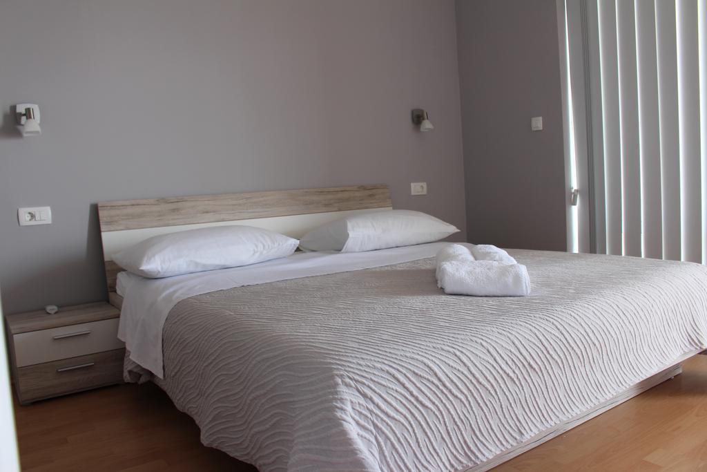ספליט Beachside Apartments Znjan חדר תמונה